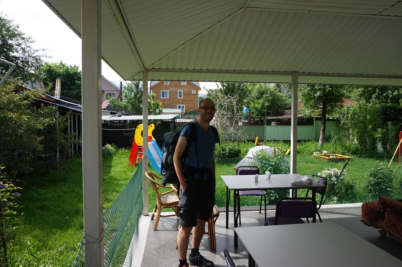 "European" Backpackers Hostel In 알마티 외부 사진