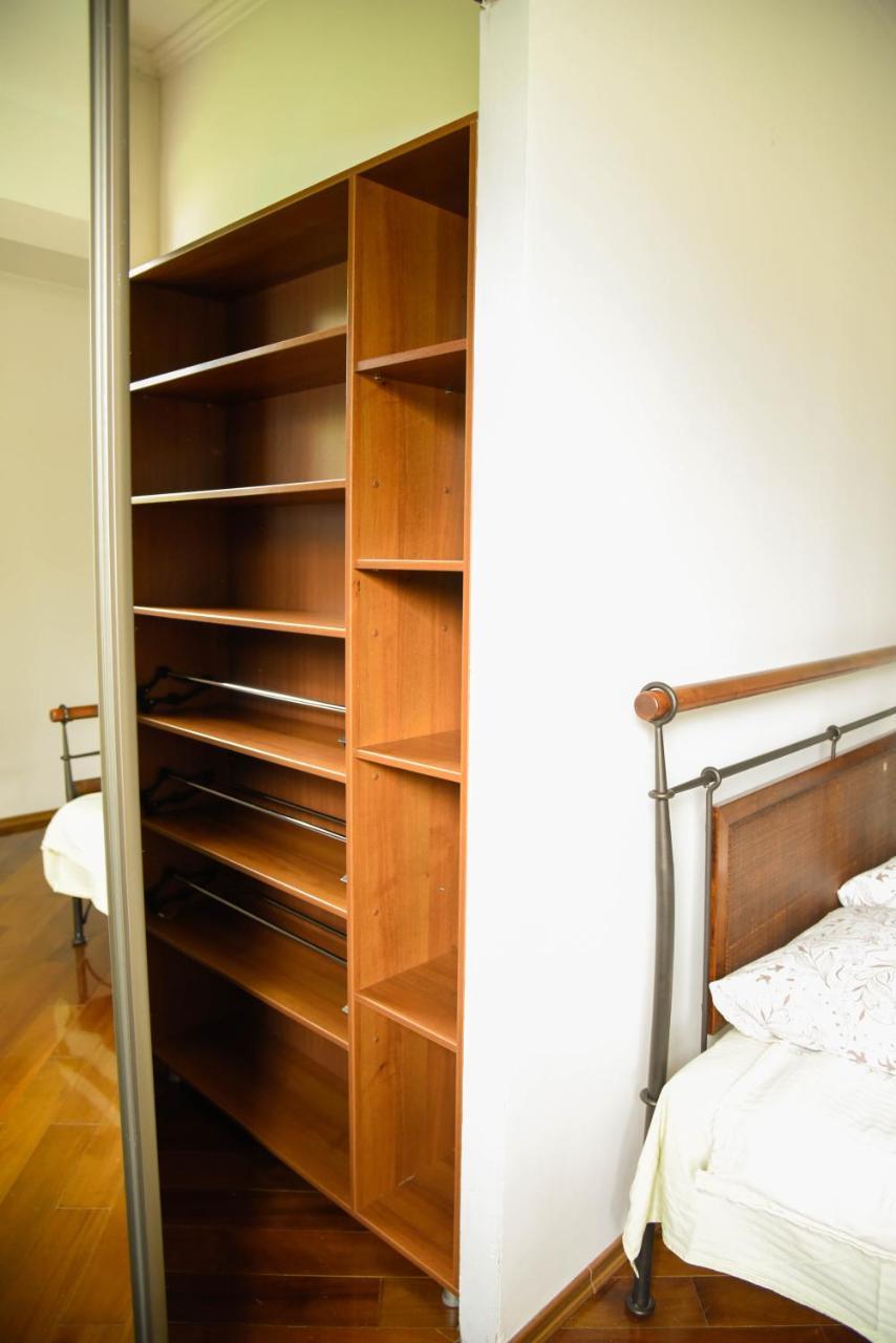 "European" Backpackers Hostel In 알마티 외부 사진